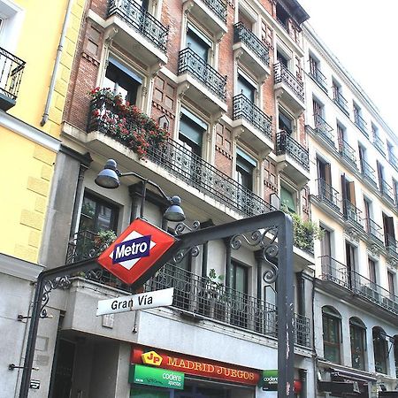 Gran Via Sol Apartamentos Madrid Exteriér fotografie